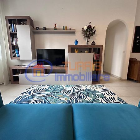 Amsicora 93 Appartement Porto Torres Buitenkant foto
